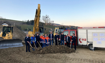 Spatenstich zum Neubau des Feuerwehrgerätehauses in Deifeld